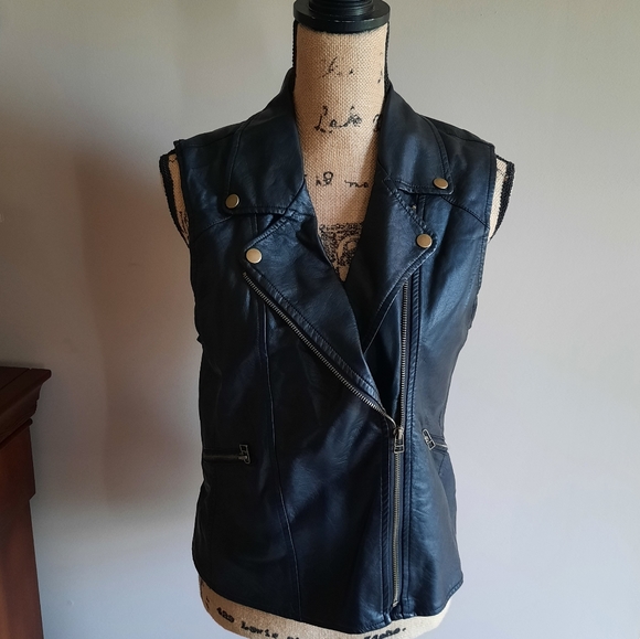Sanctuary Jackets & Blazers - Sanctuary Vegan Faux Leather Asymmetrical Moto Vest